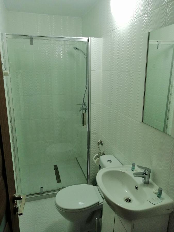 Casa Gabi'S Hotell Orşova Exteriör bild